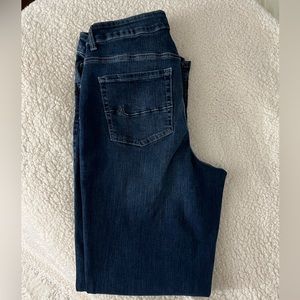 Women’s Maurice’s Brand Curvy High Rise Jeans size 14 extra long.